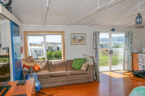 Photo of property in 9a Berghan Road, Coopers Beach, 0420