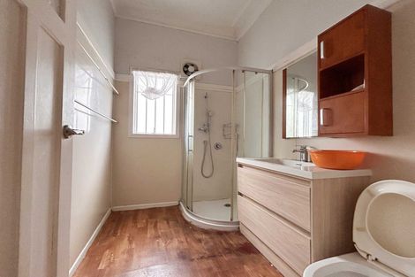 Photo of property in 107 St Lukes Road, Sandringham, Auckland, 1025