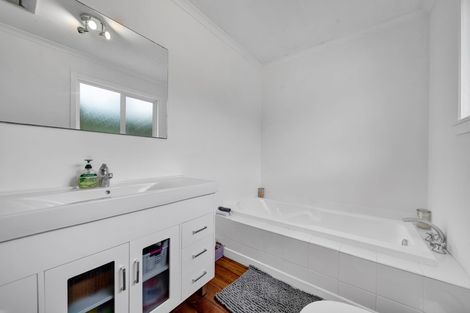 Photo of property in 281 Tukapa Street, Hurdon, New Plymouth, 4310