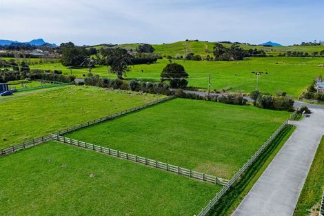 Photo of property in 2 Harmony Way, Waipu, 0582