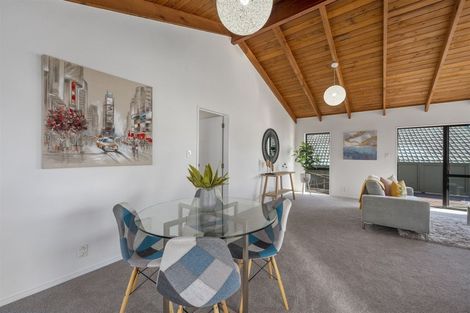 Photo of property in 12a Croydon Road, New Lynn, Auckland, 0600