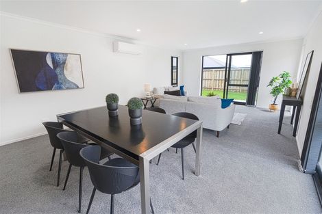 Photo of property in 20 Broadway Parade, Rolleston, 7615