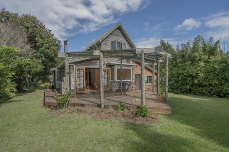 Photo of property in 1219 Whangapoua Sh25 Road, Te Rerenga, Coromandel, 3582