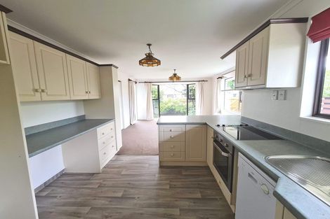 Photo of property in 43 Pencarrow Street, Highbury, Palmerston North, 4412