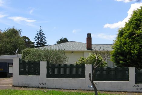 Photo of property in 3 Shoreham Street, Avondale, Auckland, 0600