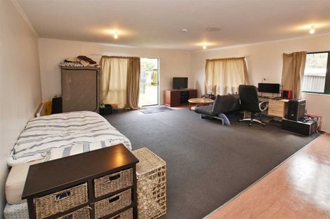 Photo of property in 16 Coventry Road, Melville, Hamilton, 3206