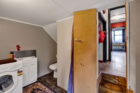 Photo of property in 11 Fairfield Road, Hawera, 4610