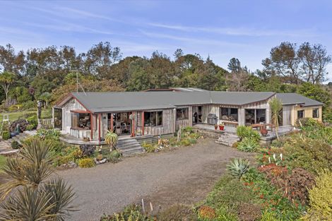 Photo of property in 121 Maungatawhiri Road, Raglan, 3295