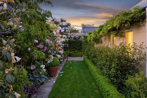 Photo of property in 2/89 Merivale Lane, Merivale, Christchurch, 8014