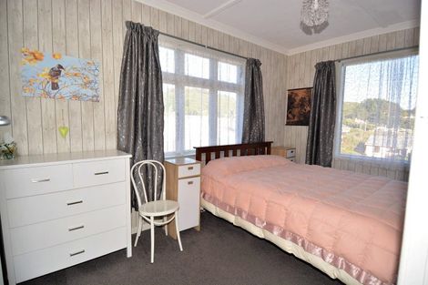 Photo of property in 11 Mason Street, Bluff, 9814