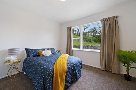 Photo of property in 39 Vista Crescent, Maoribank, Upper Hutt, 5018