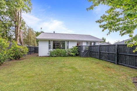 Photo of property in 80 Northcote Road, Northcote, Christchurch, 8052