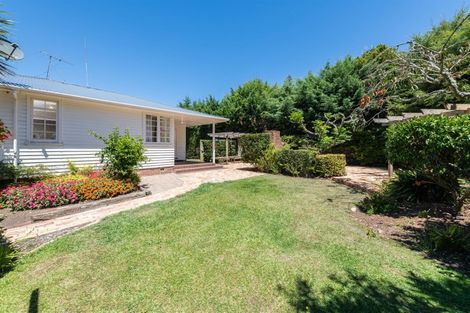 Photo of property in 12 Tane Street, New Lynn, Auckland, 0600