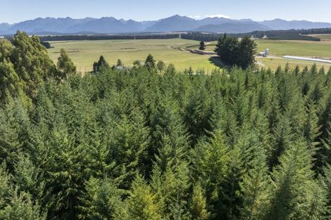 Photo of property in 900 Hillside-manapouri Road, Manapouri, 9679