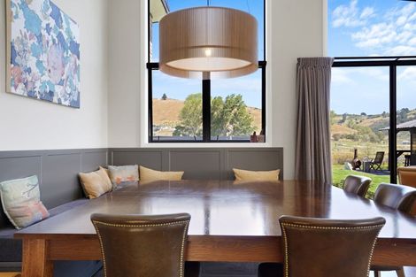 Photo of property in 8 Caro Lane, Cracroft, Christchurch, 8022