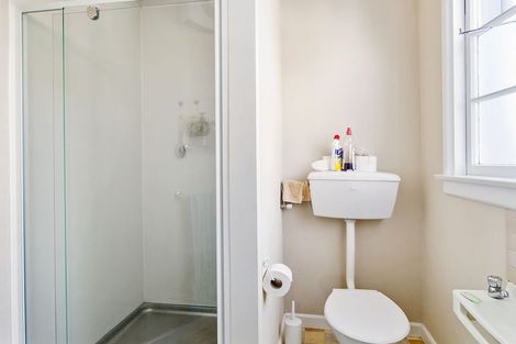 Photo of property in 53 Rhodes Street, Waimate, 7924