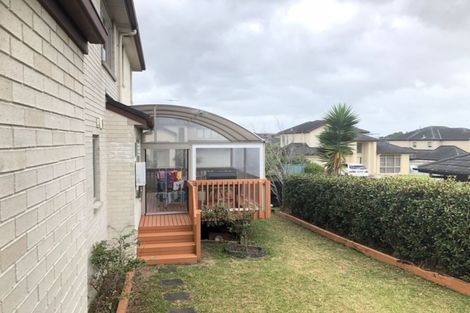 Photo of property in 114a Jeffs Road, Flat Bush, Auckland, 2016