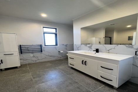 Photo of property in 152b Clarkin Road, Fairfield, Hamilton, 3214