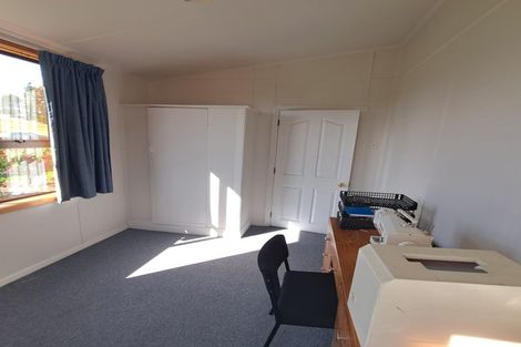 Photo of property in 76 Essex Street, Balclutha, 9230