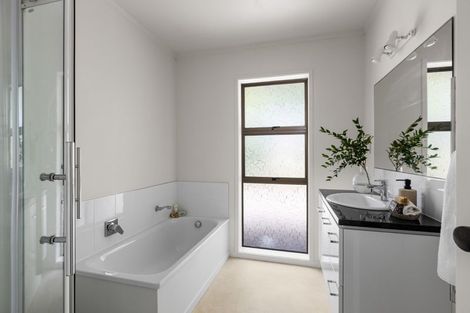 Photo of property in 230a Beach Road, Campbells Bay, Auckland, 0630