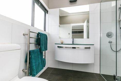 Photo of property in 16 Lakshmi Place, Khandallah, Wellington, 6035