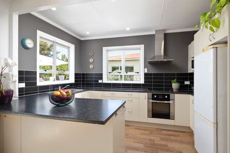 Photo of property in 15 Linton Street, Mayfield, Blenheim, 7201