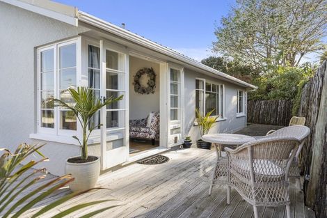 Photo of property in 221a Ngamotu Road, Spotswood, New Plymouth, 4310