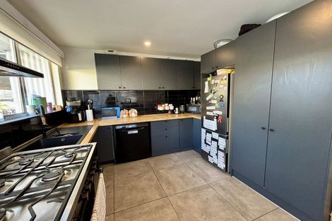 Photo of property in 75a Hampden Street, Picton, 7220