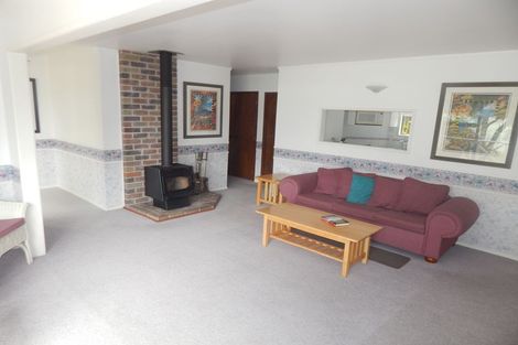 Photo of property in 16 Kennedy Street, Opua, 0200