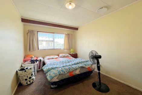 Photo of property in 69a Kahikatea Drive, Melville, Hamilton, 3206