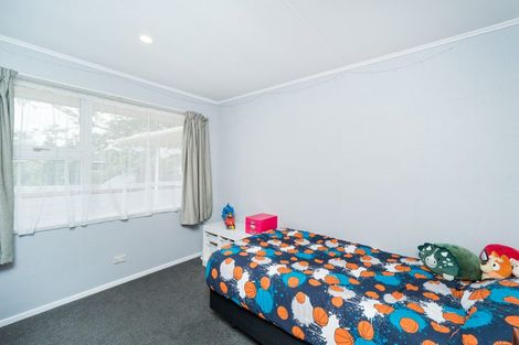 Photo of property in 25 Terry Crescent, Milson, Palmerston North, 4414