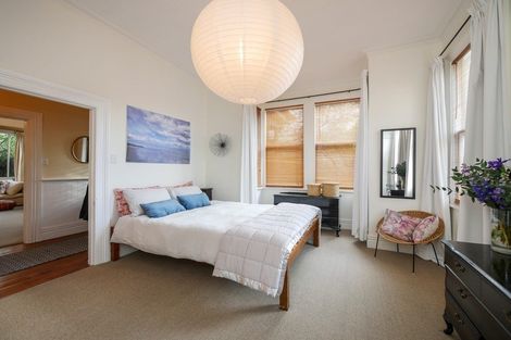 Photo of property in 24 Albert Street, Saint Clair, Dunedin, 9012