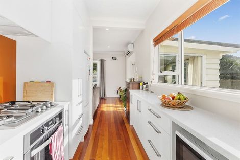 Photo of property in 18 Nathan Street, Tawa, Wellington, 5028