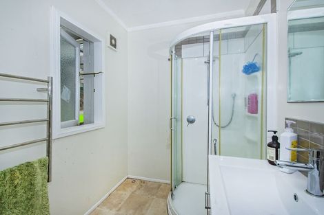 Photo of property in 100 Station Road, Te Kamo, Whangarei, 0112