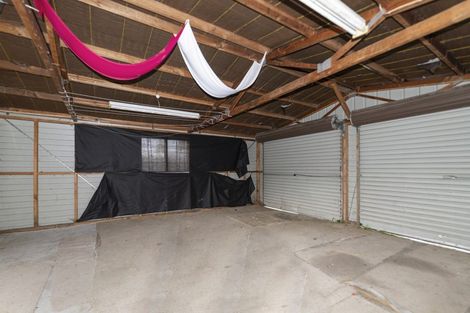 Photo of property in 2 Tania Crescent, Western Heights, Rotorua, 3015