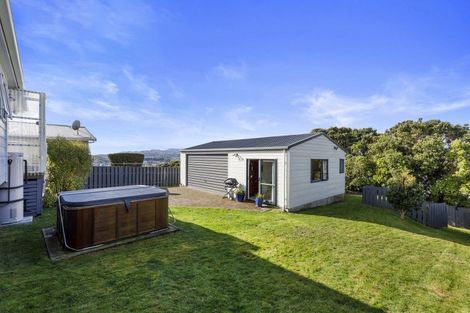 Photo of property in 8 Tikati View, Titahi Bay, Porirua, 5022