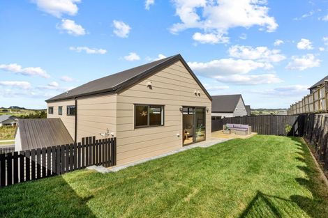 Photo of property in 11 Taiao Rise, Warkworth, 0985