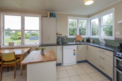 Photo of property in 61 Grey Street, Shannon, 4821