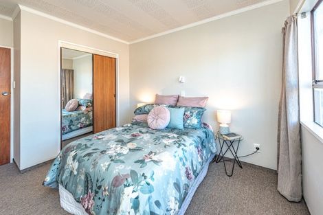 Photo of property in 3 Queen Street, Aramoho, Whanganui, 4500