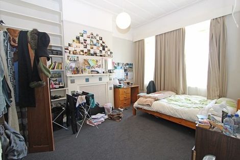 Photo of property in 44 Heriot Row, Dunedin Central, Dunedin, 9016