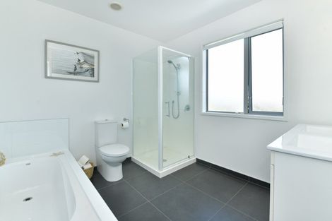 Photo of property in 12 Blackwood Road, Silverdale, 0932