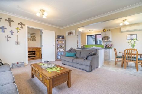 Photo of property in 137 Edinburgh Crescent, Waikiwi, Invercargill, 9810