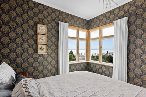 Photo of property in 14 George Street, Hospital Hill, Napier, 4110