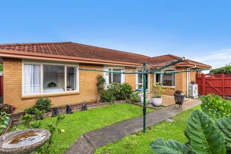 Photo of property in 21 Stellata Court, Randwick Park, Auckland, 2105