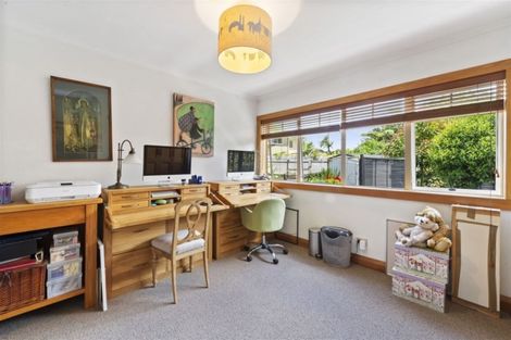 Photo of property in 20 Fernwater Place, Flagstaff, Hamilton, 3210