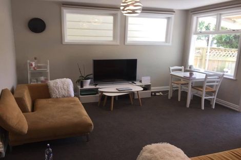 Photo of property in 195 Grant Road, Thorndon, Wellington, 6011