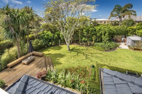 Photo of property in 14 Maleme Avenue, Belmont, Auckland, 0622