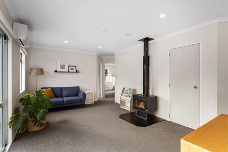 Photo of property in 140 Acacia Heights Drive, Acacia Bay, Taupo, 3385