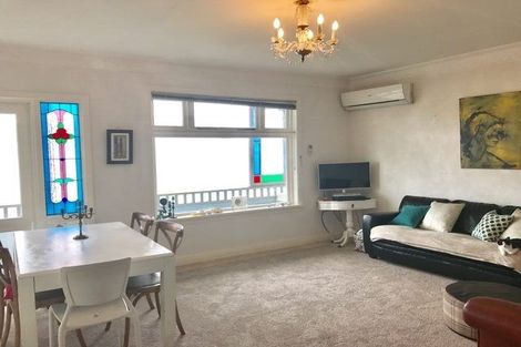 Photo of property in 5 Lindum Terrace, Roseneath, Wellington, 6011