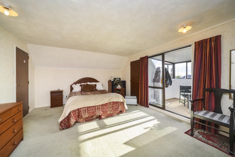 Photo of property in 8 Mcarthur Street, Terrace End, Palmerston North, 4410